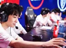 九游娱乐官方网站-关于MAD轻取KT，BDD极限生还后反打宿命之战四强赛，点燃全场激情的信息