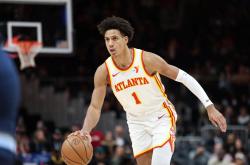 九游体育直播-老鹰不敌湖人，特雷杨失准影响比赛局势