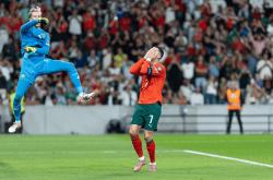 九游娱乐网站-里昂逆转利物浦，C罗带队取胜