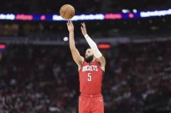 九游VIP-山西队力克魔术，范弗利特刷新纪录的简单介绍