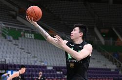 九游娱乐网页-中超名将正面临伤病困扰，重伤待愈的简单介绍