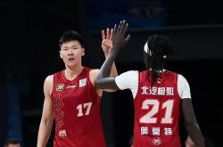 九游娱乐-游泳项目赛场再掀波澜，澳大利亚选手力夺冠