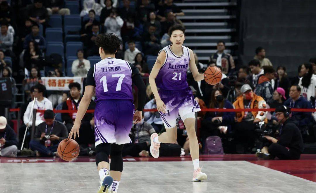 日本篮球职业联赛年度MVP评选拉开帷幕