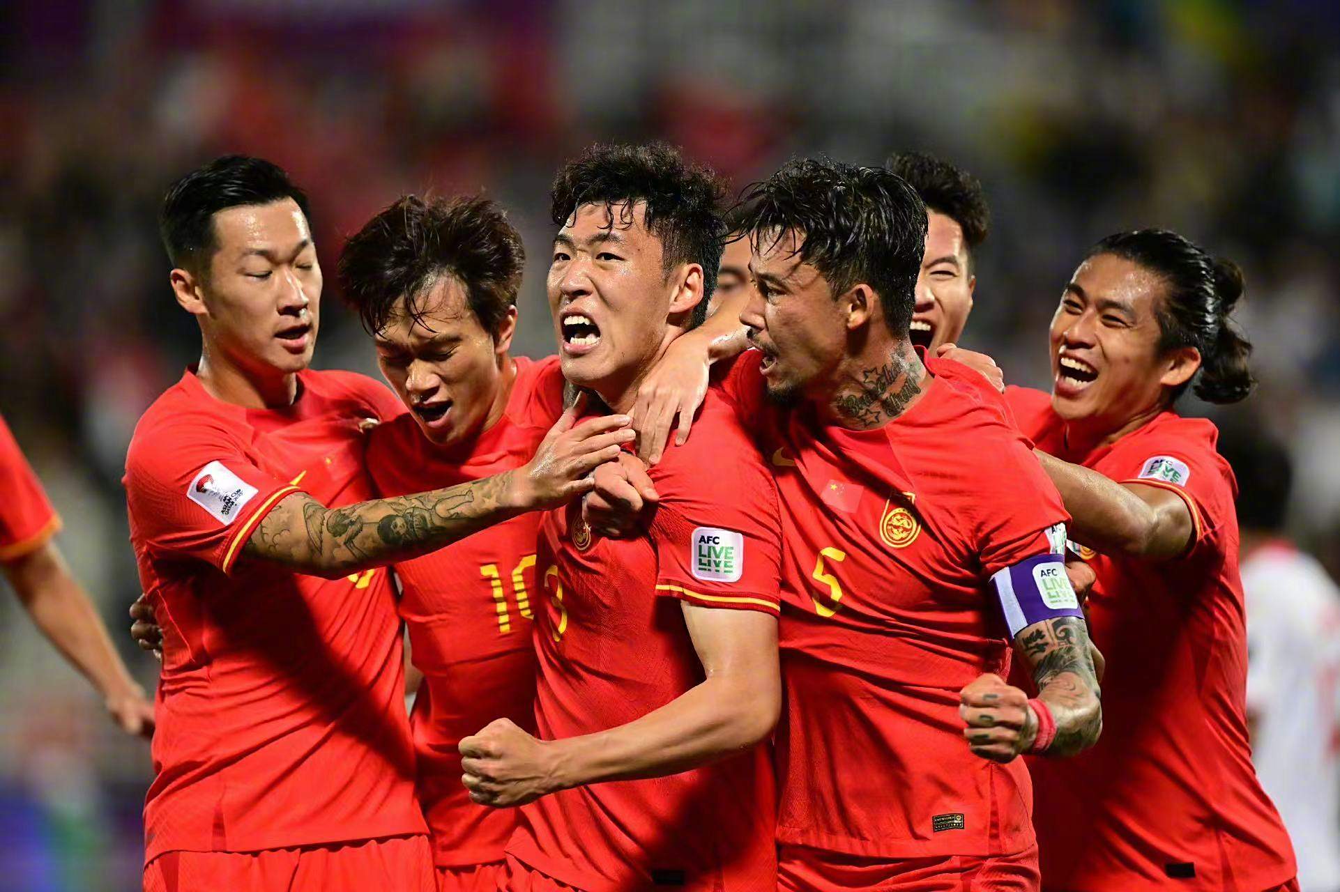 国足备战亚洲杯迎来关键训练