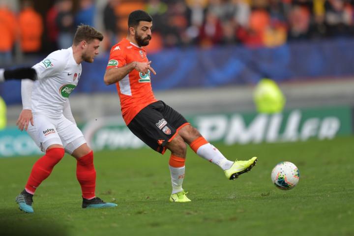 卡昂在客场获胜,带走宝贵三分 卡昂在客场获胜,带走宝贵三分