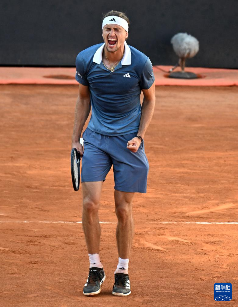 关于拉沃尔杯力克法网，兹维列夫状态火热的信息