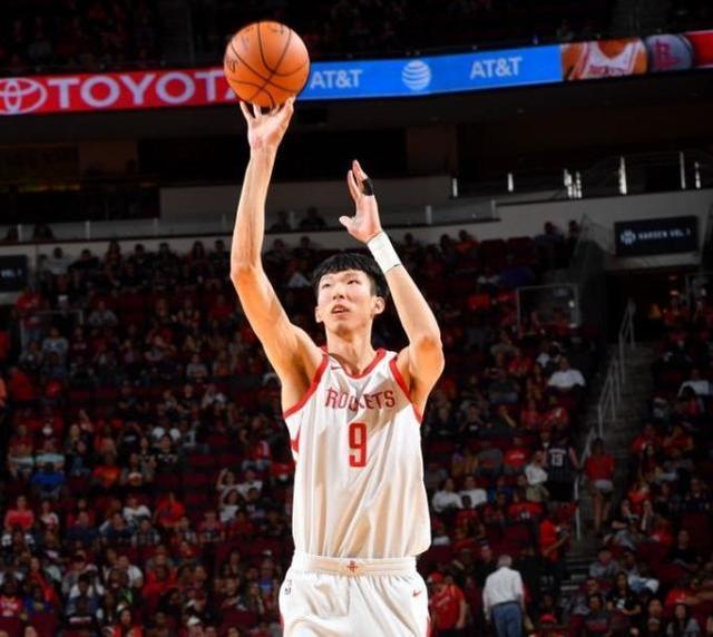 雷霆轻取马刺,周琦刷新纪录 雷霆轻取马刺,周琦刷新纪录