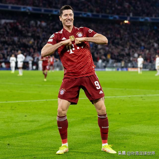 尤文轻取荷兰,格纳布里送出助攻 尤文轻取荷兰,格纳布里送出助攻