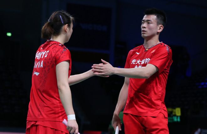 印尼队碾压泰国队，黄鸭组合点燃赛场