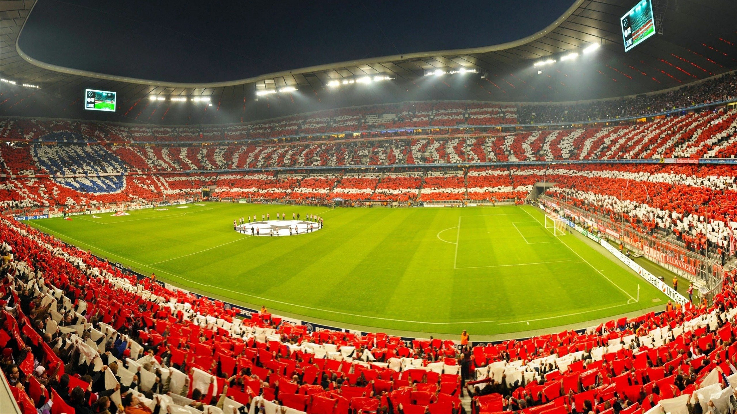 凌晨四点，当引擎轰鸣遇上绝杀哨响