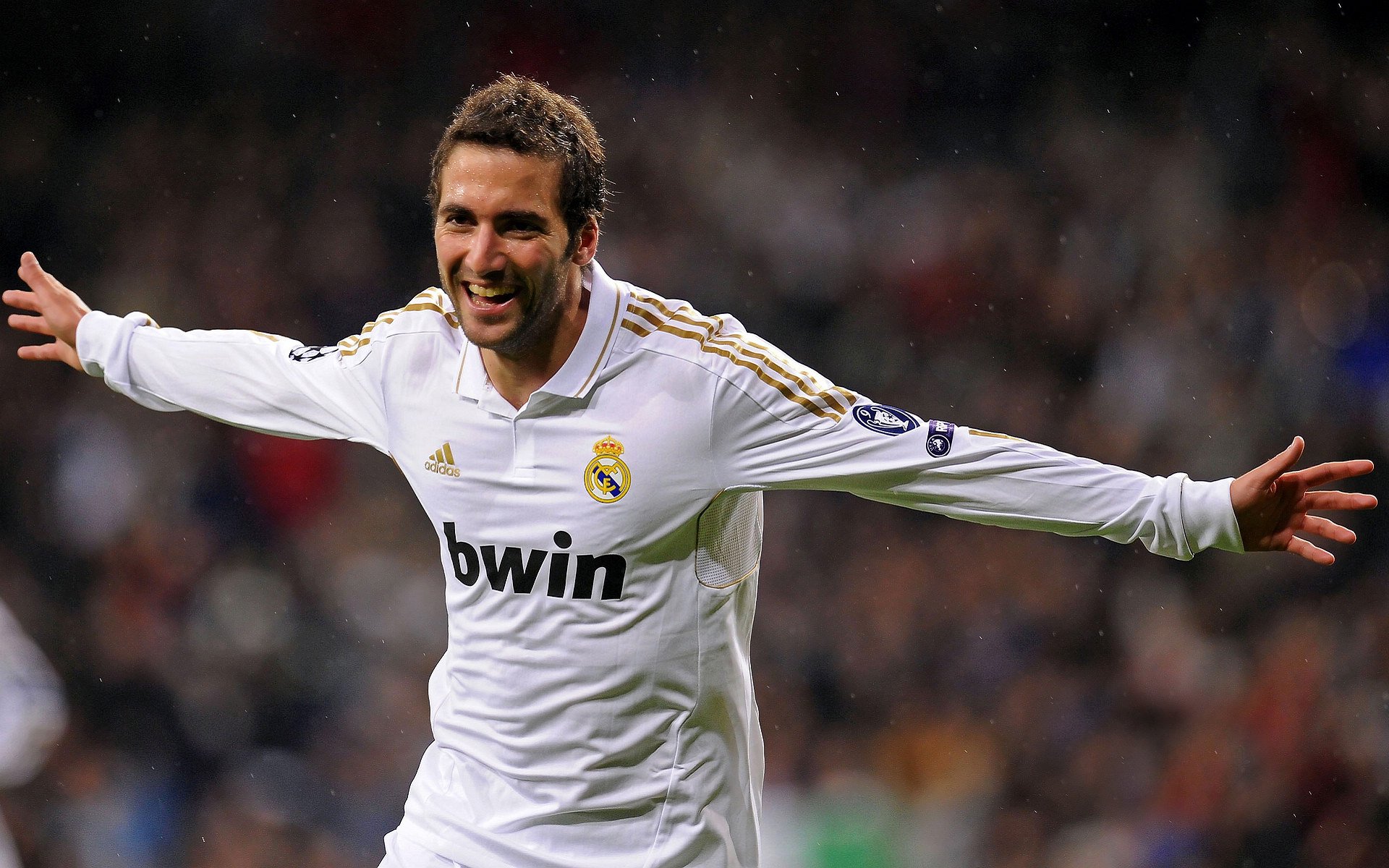 绿色血脉与蓝色火焰,当世界杯雪战遭遇NBA时间魔法