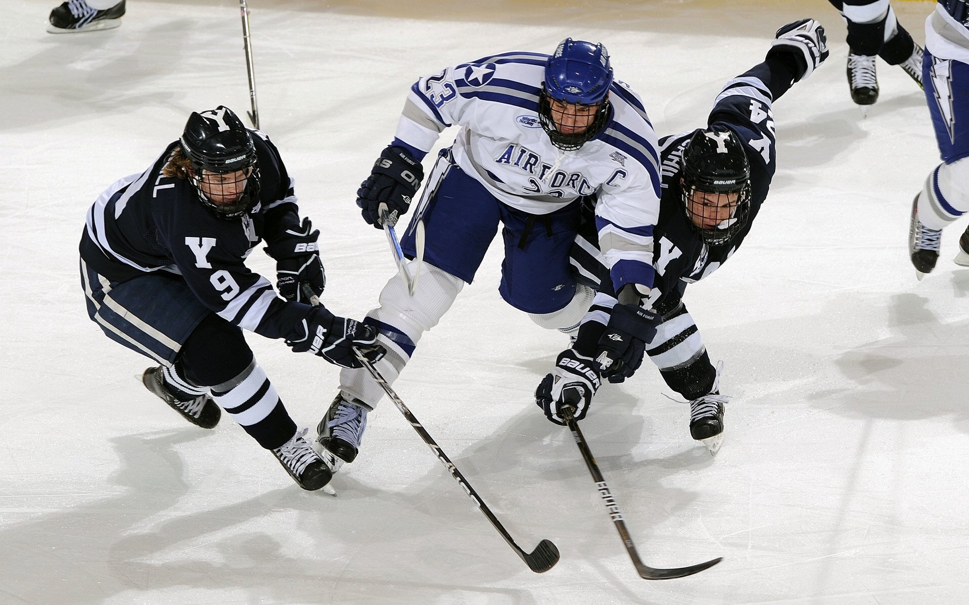 唯一性的诠释,迪马利亚压力下的爆发,铸就比利亚雷亚尔对阵塞维利亚的经典