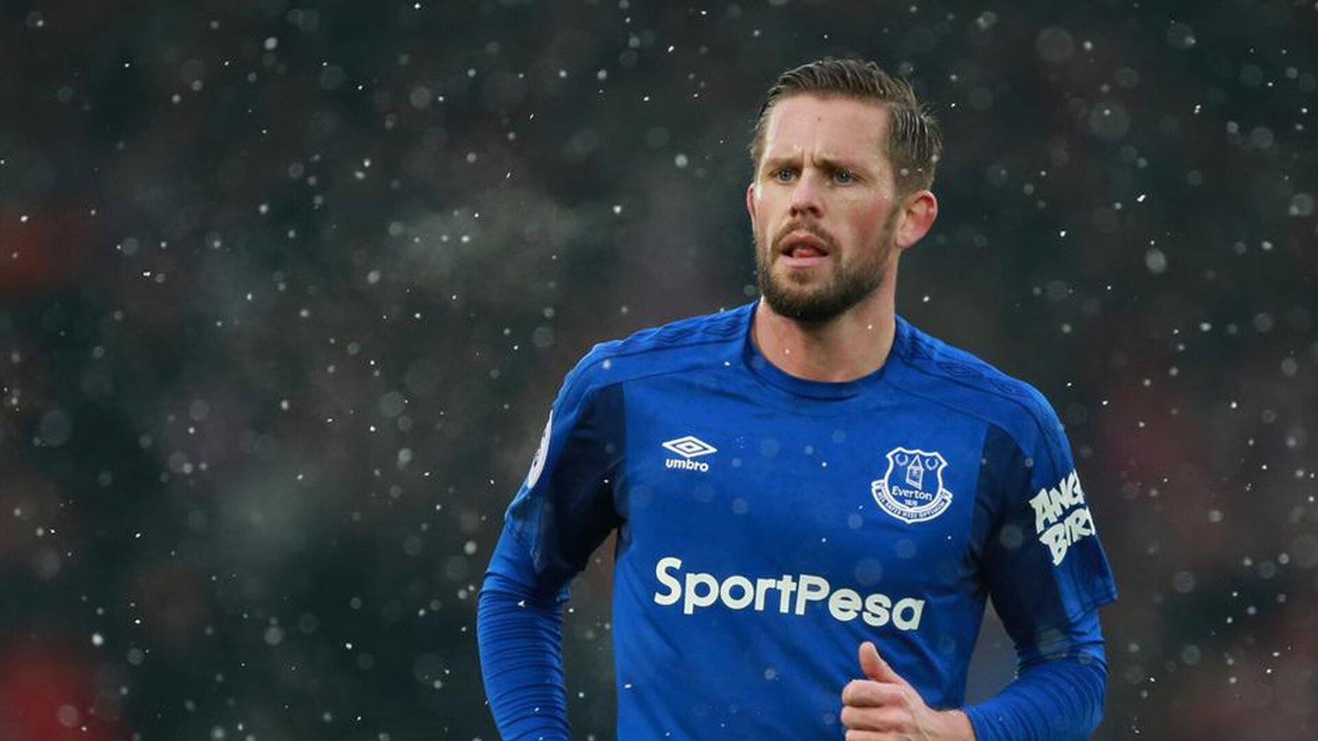 跨越半球的铁蹄，霍勒迪三双引领马刺队摧枯拉朽横扫吉林联队